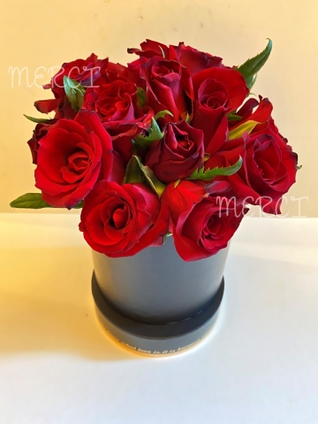 **FBR01** Simply Red Rose Flower Box<br>紅色玫瑰花花盒